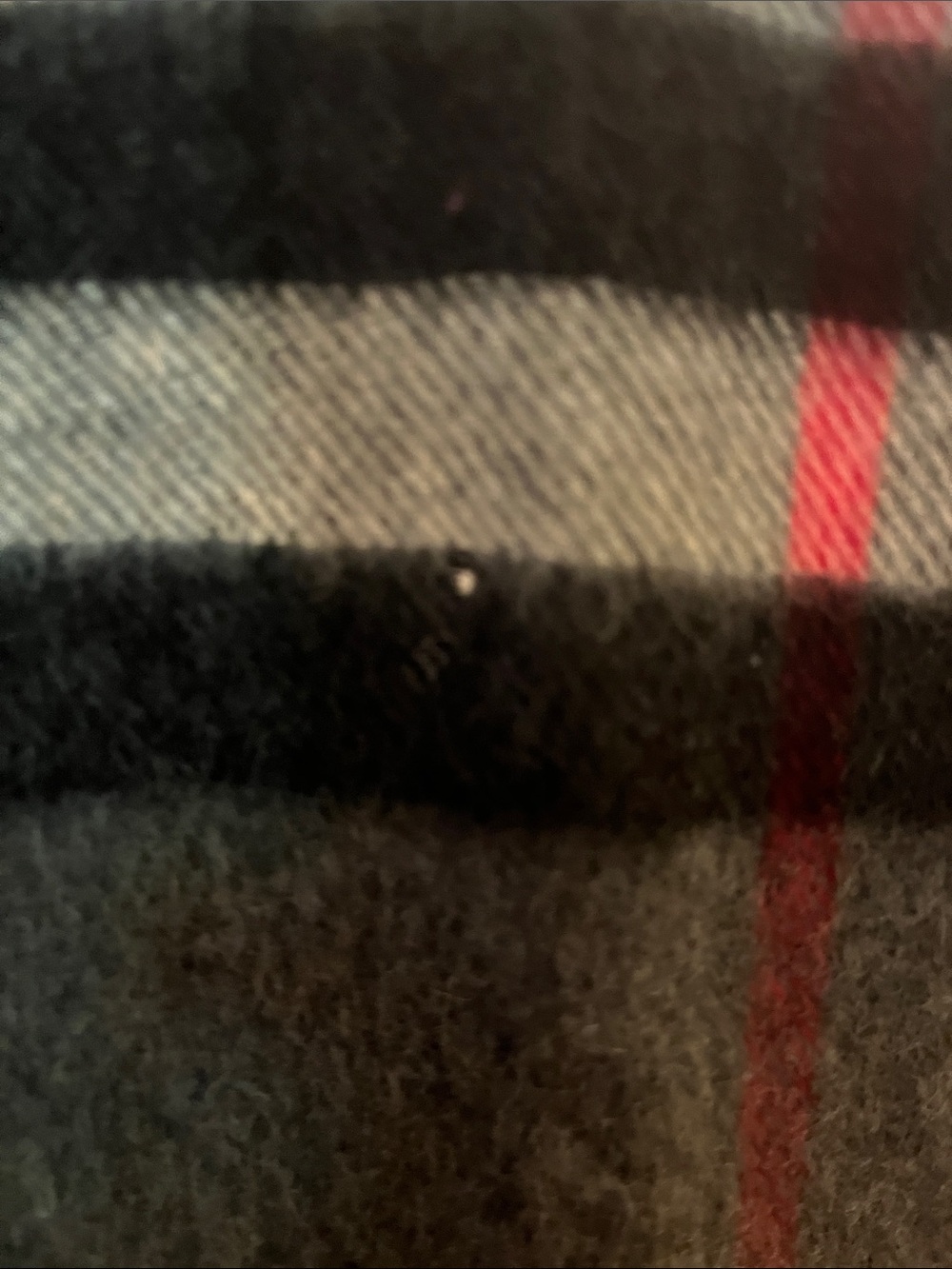 Burberry cashmere grey scarf, has some small holes - Picture 4 of 13